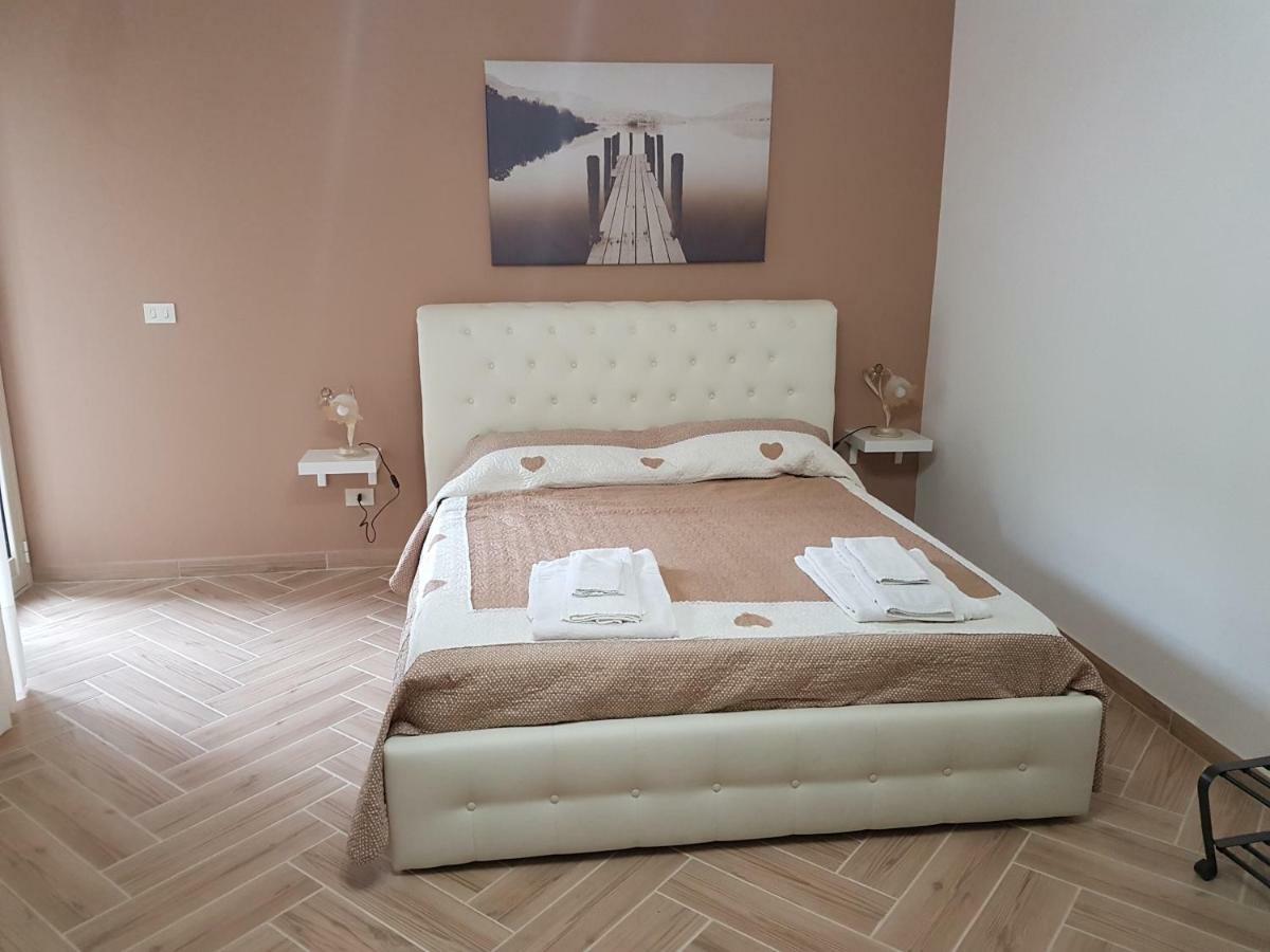 Antichi Soffitti Bed & Breakfast Катания Екстериор снимка