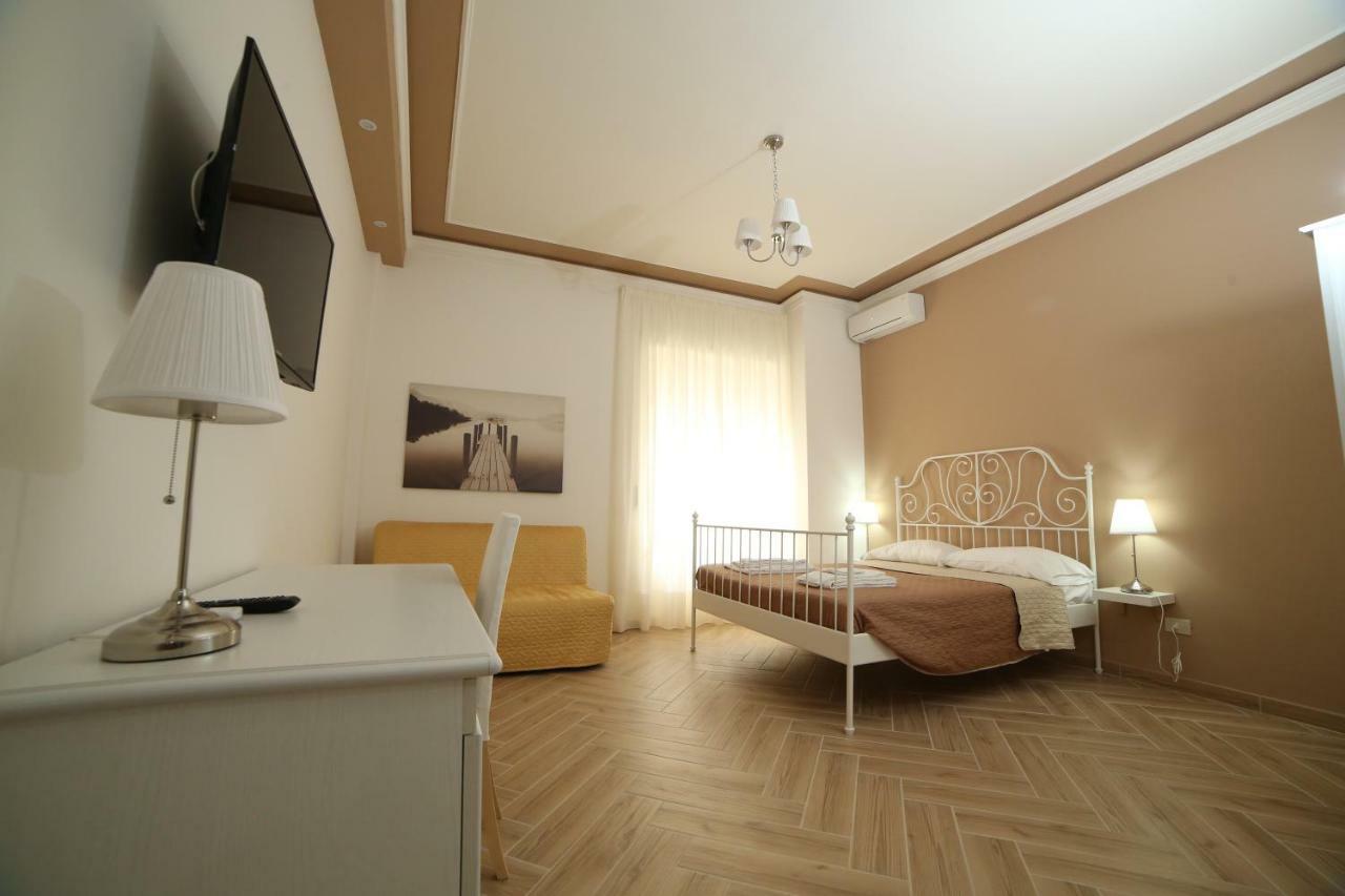 Antichi Soffitti Bed & Breakfast Катания Екстериор снимка
